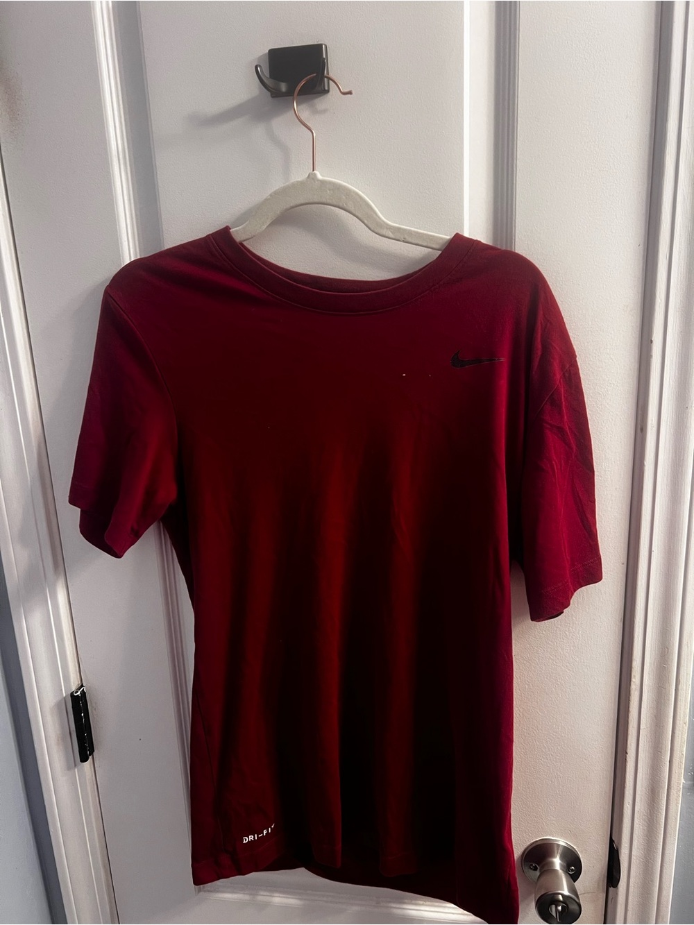 Nike Men’s Maroon Short Sleeve Crew Tee